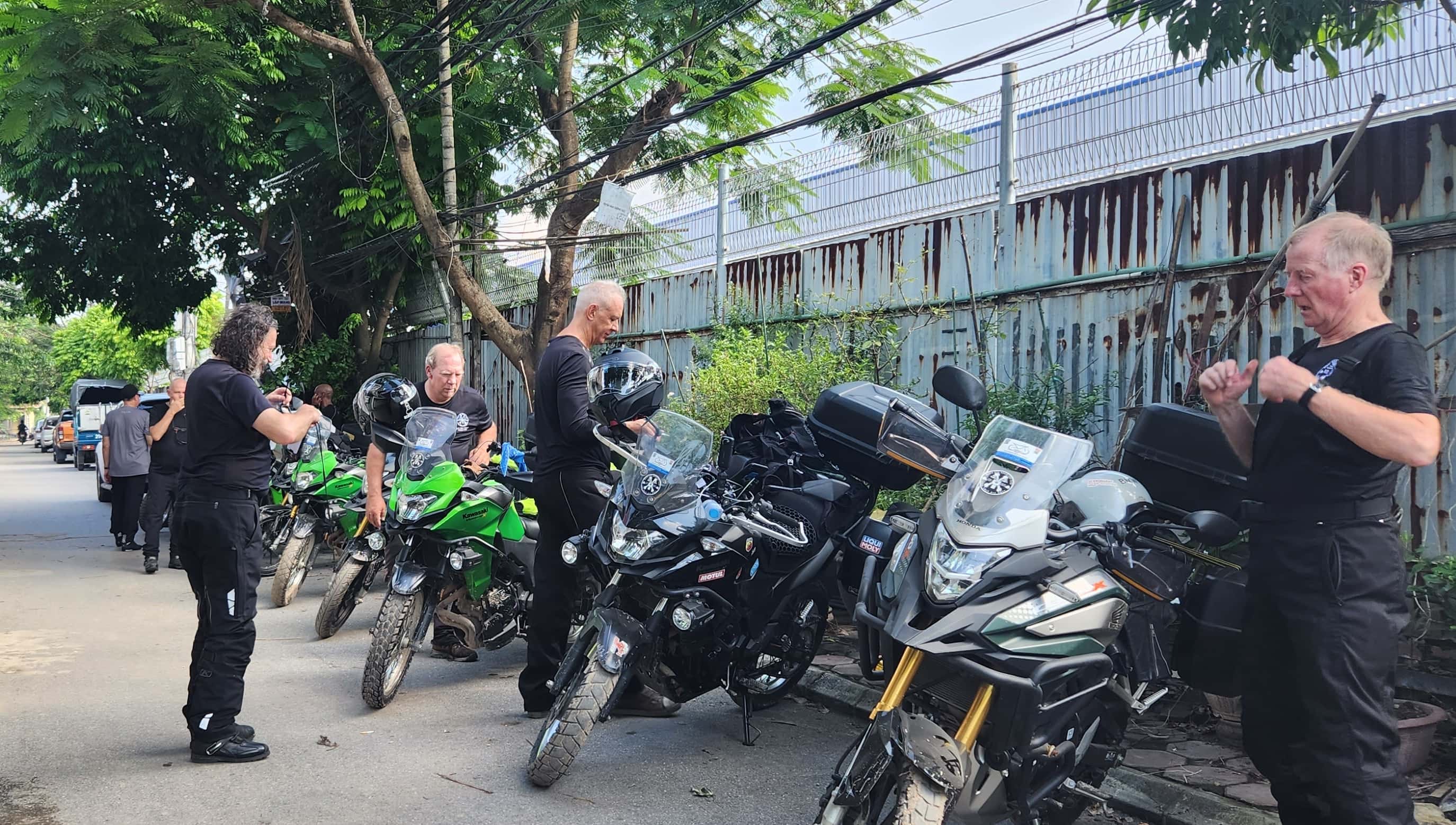 Ha Noi Motorbike Tour .jpg